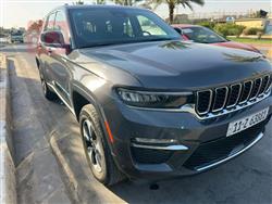 جیپ گراند شیرۆکی